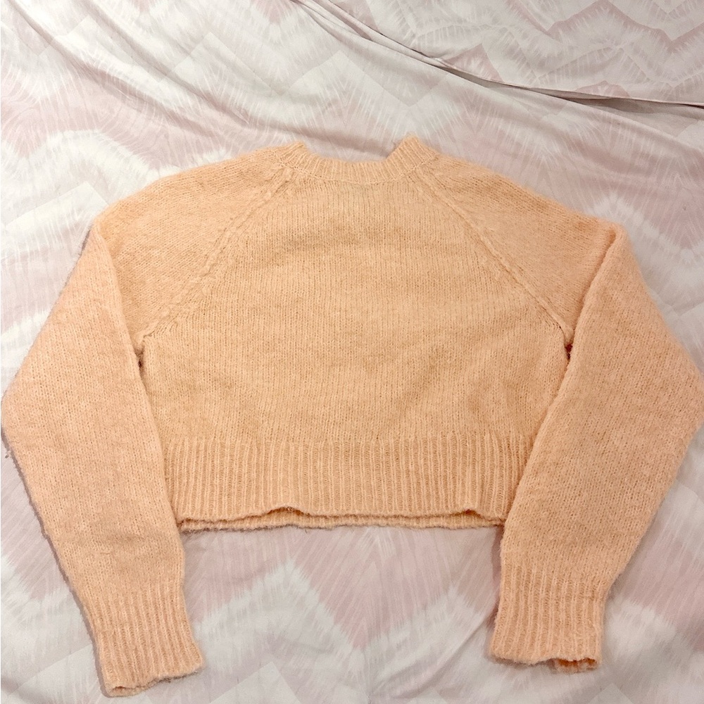 American Eagle | Cropped bow detail sweater - Picture 3 of 3